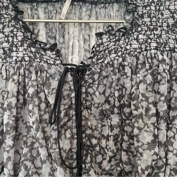 Free People Beatrice Top - Picture 4 of 8